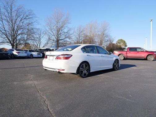 2016 Honda Accord Sport