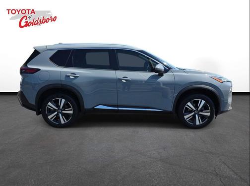 Boulder Gray 2021 Nissan Rogue SL
