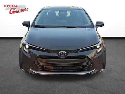 2025 Toyota Corolla Hybrid XLE