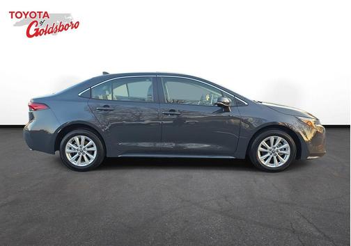 2025 Toyota Corolla Hybrid XLE