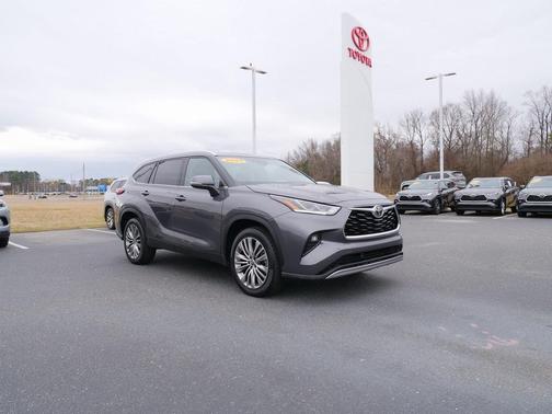 2021 Toyota Highlander Platinum