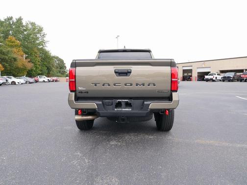 2025 Toyota Tacoma TRD Off Road