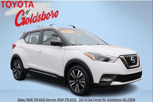 2019 Nissan Kicks SR