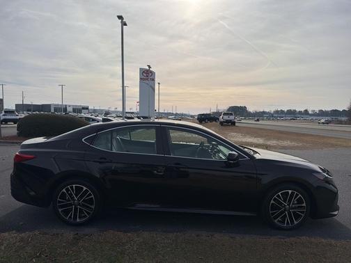 2025 Toyota Camry XLE