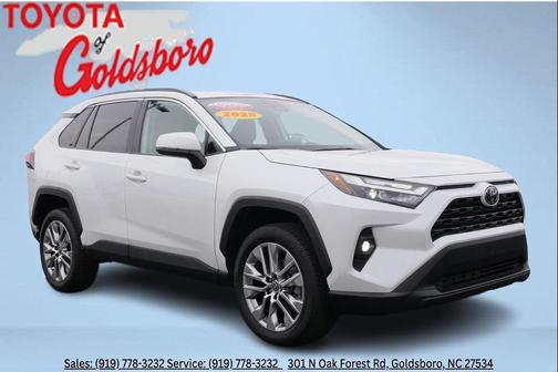2025 Toyota RAV4 XLE Premium