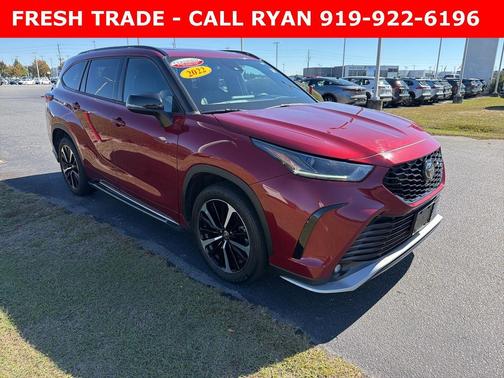 2022 Toyota Highlander XSE