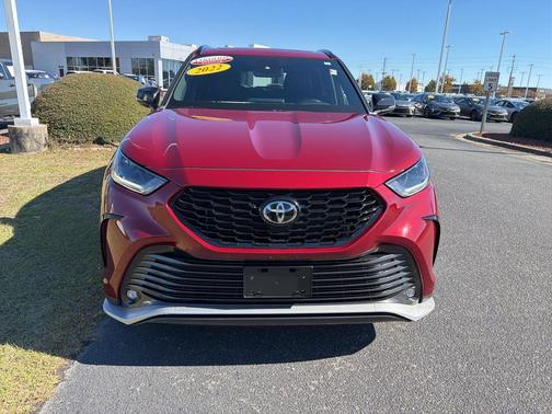2022 Toyota Highlander XSE