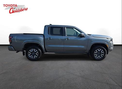Gun Metallic 2025 Nissan Frontier SL