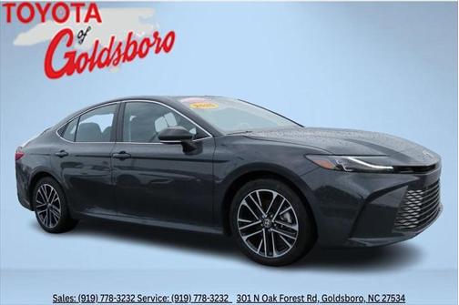 2025 Toyota Camry XLE