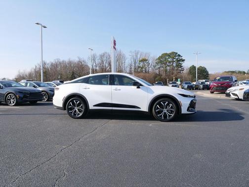 2026 Toyota Crown XLE