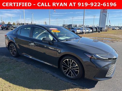 2025 Toyota Camry XLE