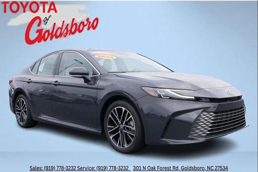 2025 Toyota Camry XLE