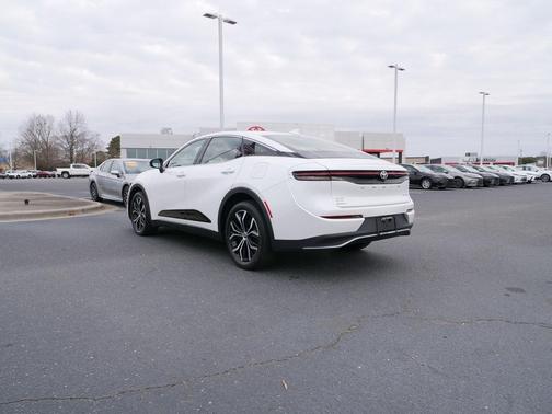 2023 Toyota Crown Limited