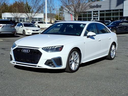 2023 Audi A4 45 S line Premium Plus