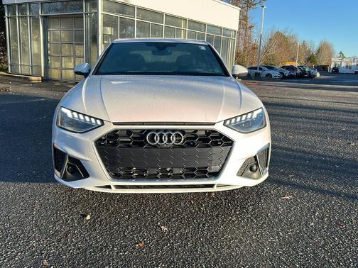2023 Audi A4 45 S line Premium Plus