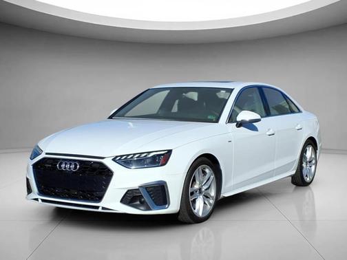 2023 Audi A4 45 S line Premium Plus