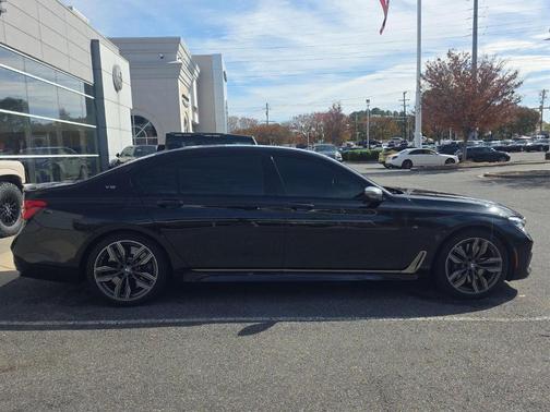 2019 BMW M760 i xDrive