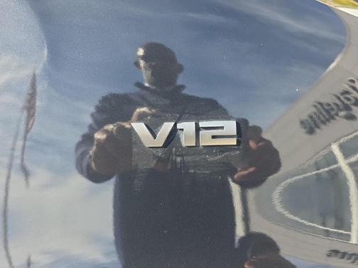 2019 BMW M760 i xDrive