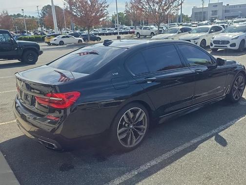 2019 BMW M760 i xDrive