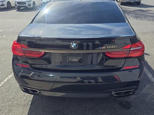 2019 BMW M760 i xDrive