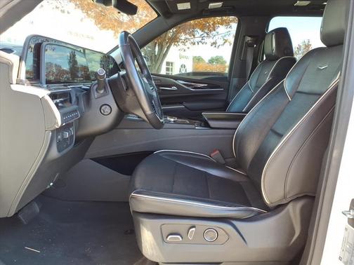 2021 Cadillac Escalade ESV Sport