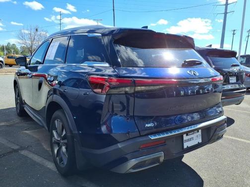2022 INFINITI QX60 Luxe