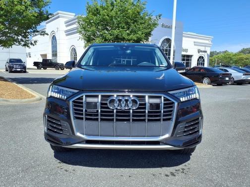 2024 Audi Q7 55 Premium Plus
