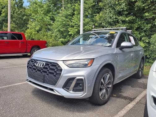 2023 Audi Q5 45 S line Premium Plus