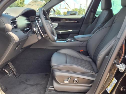 2025 Maserati Grecale Modena