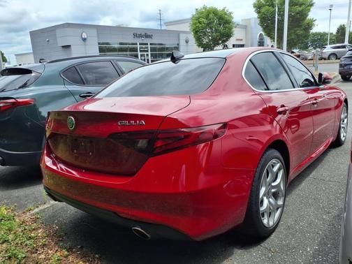 2021 Alfa Romeo Giulia Ti