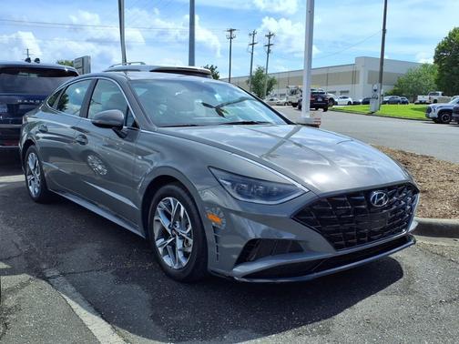 2023 Hyundai SONATA SEL