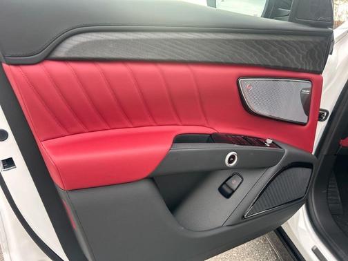 2025 Maserati Grecale Modena