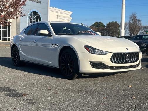2019 Maserati Ghibli Base