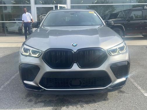Gray Metallic 2021 BMW X6 M Base