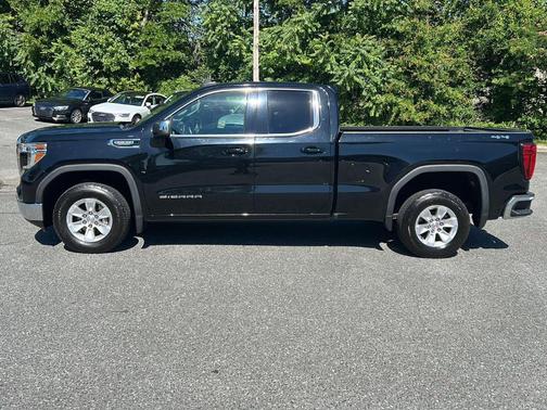 Onyx Black 2019 GMC Sierra 1500 SLE