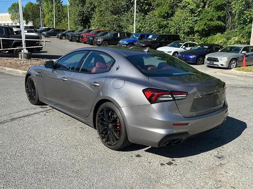 Grigio Metallic 2022 Maserati Ghibli Modena