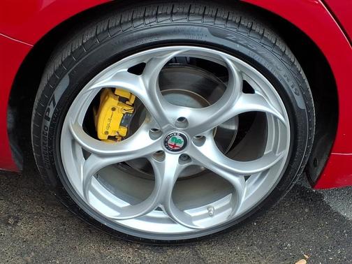 2021 Alfa Romeo Giulia Ti