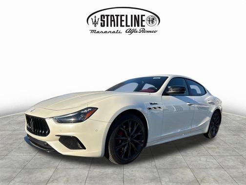 2022 Maserati Ghibli Modena