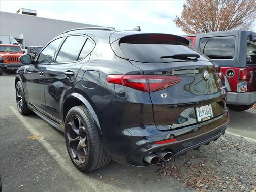 2022 Alfa Romeo Stelvio Quadrifoglio