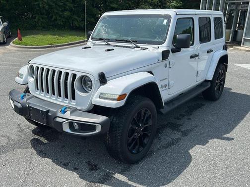 Bright White Clearcoat 2023 Jeep Wrangler 4xe Sahara