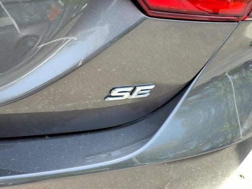 Predawn Gray Mica 2024 Toyota Camry SE