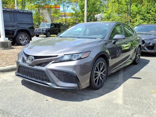 Predawn Gray Mica 2024 Toyota Camry SE
