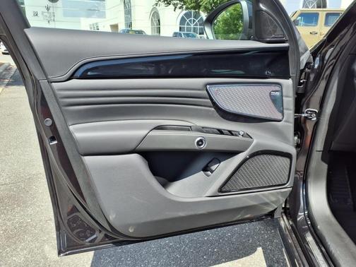 2025 Maserati Grecale Modena