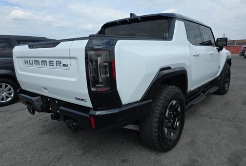 White 2023 GMC HUMMER EV Pickup 3X