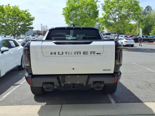 White 2023 GMC HUMMER EV Pickup 3X