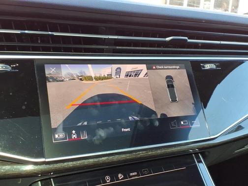 2025 Audi Q7 55 Premium