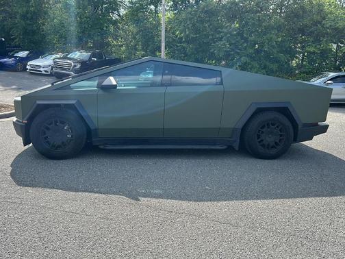 Army Green 2024 Tesla Cybertruck Cyberbeast