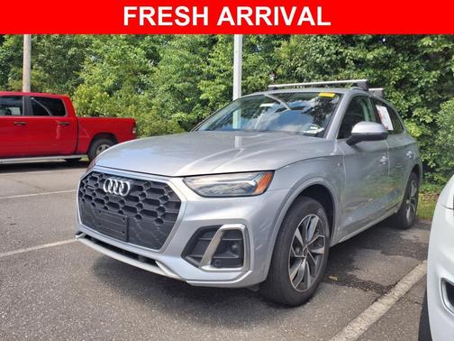 2023 Audi Q5 45 S line Premium Plus