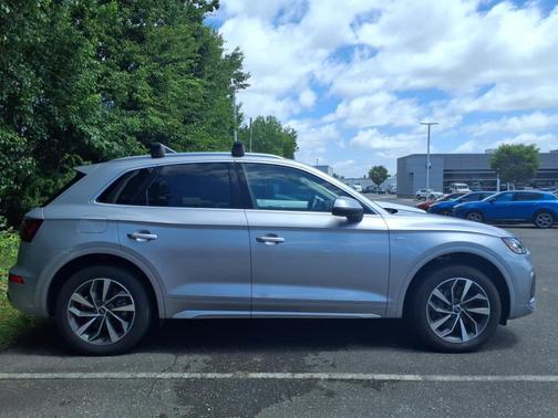 2023 Audi Q5 45 S line Premium Plus
