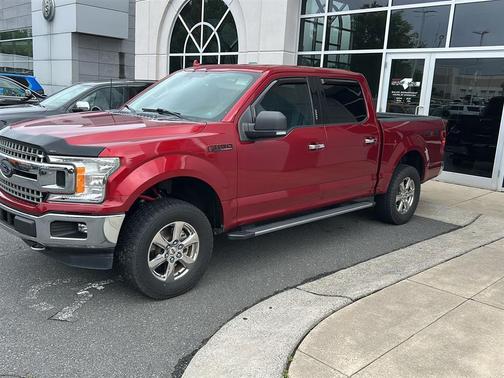 Ruby Red Metallic Tinted Clearcoat 2018 Ford F-150 XLT